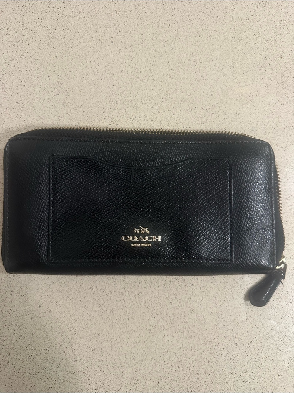Coach New York Zip-Around Long Wallet – Black